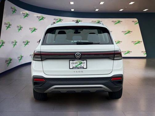 2025 Volkswagen Taos 1.5T S