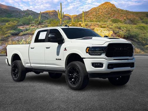 Pearl White 2024 RAM 2500 Limited Crew Cab 4x4 6'4' Box