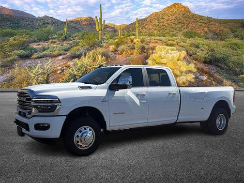 Bright White Clearcoat 2026 RAM 3500 Laramie Crew Cab 4x4 8' Box