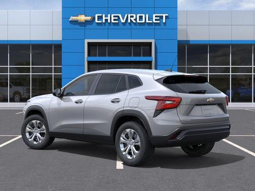 Sterling Gray Metallic 2026 Chevrolet Trax LS