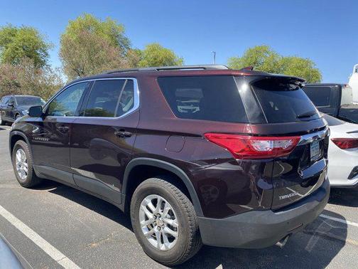 2020 Chevrolet Traverse LT Cloth