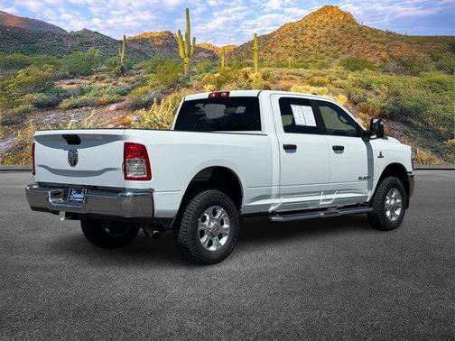 2024 RAM 2500 Big Horn Crew Cab 4x4 6'4' Box