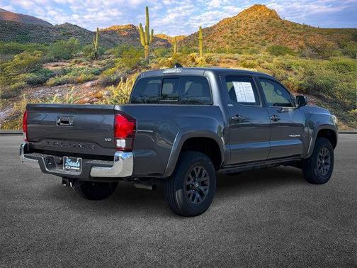 2022 Toyota Tacoma SR5