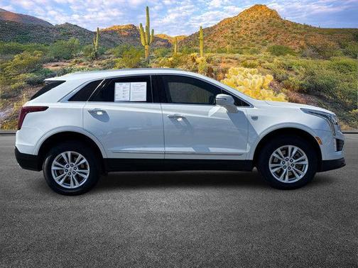 2022 Cadillac XT5 Luxury