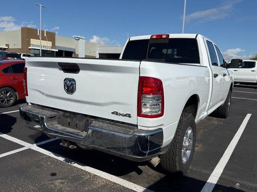 2022 RAM 2500 Tradesman Crew Cab 4x4 6'4' Box