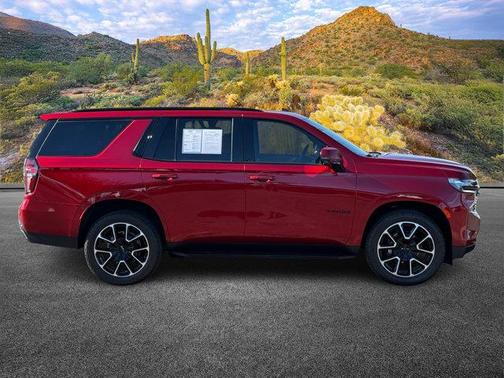 2023 Chevrolet Tahoe 4WD RST