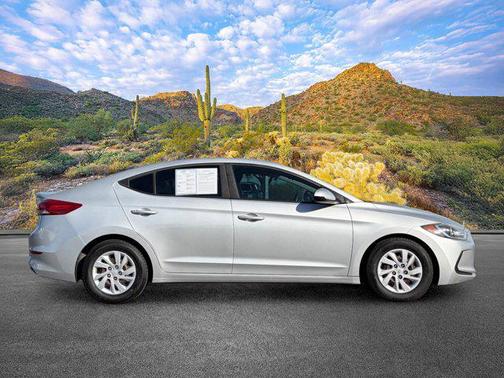 Symphony Silver 2018 Hyundai ELANTRA SE