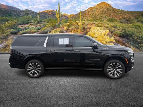 2025 Chevrolet Suburban 4WD High Country