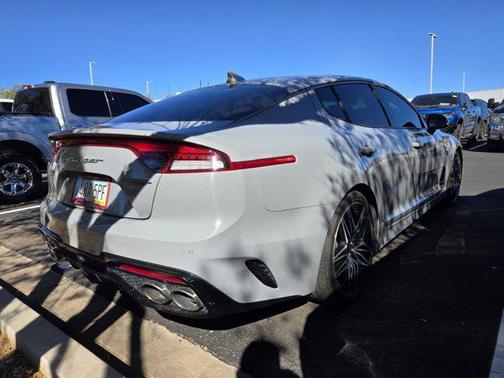 2022 Kia Stinger GT1
