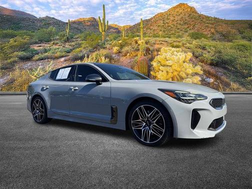 2022 Kia Stinger GT1