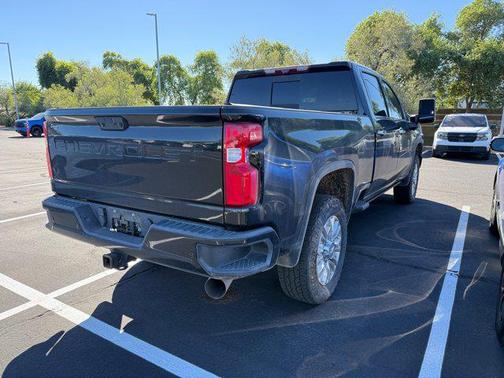 2022 Chevrolet Silverado 2500 High Country