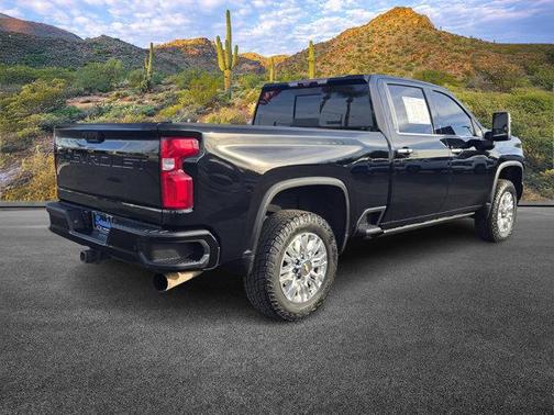 2022 Chevrolet Silverado 2500 High Country