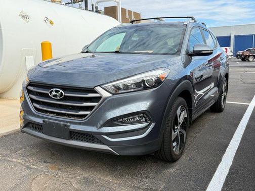 2016 Hyundai TUCSON Sport