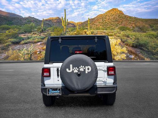 Bright White Clearcoat 2020 Jeep Wrangler Sport S
