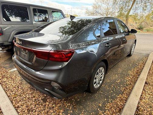 2023 Kia Forte LX