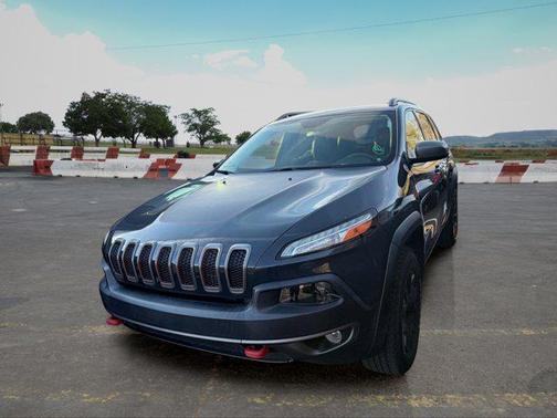 Rhino Clearcoat 2016 Jeep Cherokee Trailhawk