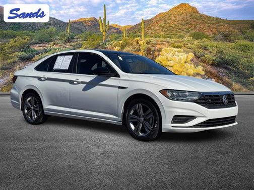 2021 Volkswagen Jetta R-Line