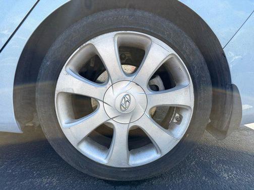 2012 Hyundai ELANTRA Limited