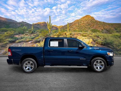 Patriot Blue Pearlcoat 2020 RAM 1500 Big Horn/Lone Star