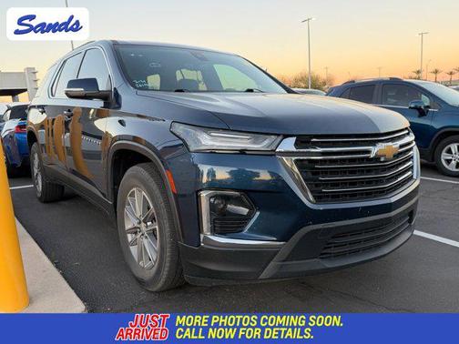 2022 Chevrolet Traverse LT Cloth