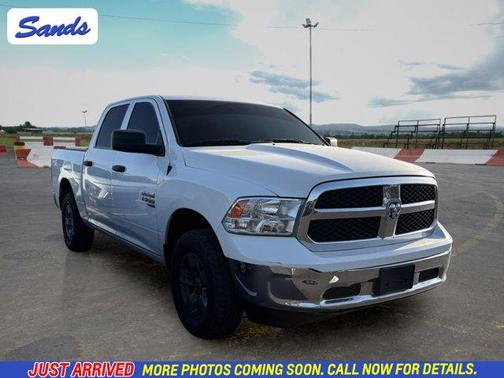 Bright White Clearcoat 2022 RAM 1500 Classic SLT