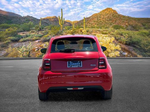 Red by (Red) 2024 FIAT 500e INSPI(RED) FWD