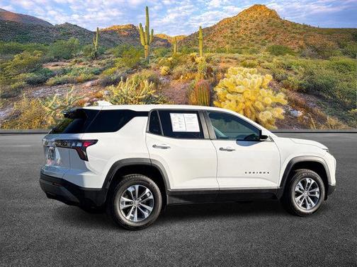 Summit White 2025 Chevrolet Equinox 1LT