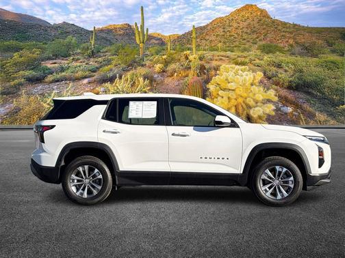 Summit White 2025 Chevrolet Equinox 1LT