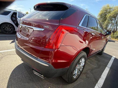 2018 Cadillac XT5 Luxury