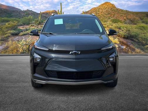 Mosaic Black Metallic 2023 Chevrolet Bolt EUV FWD LT