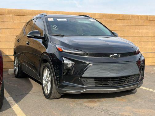 Mosaic Black Metallic 2023 Chevrolet Bolt EUV FWD LT