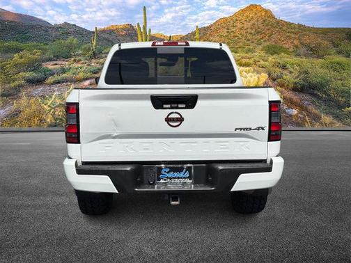 2023 Nissan Frontier PRO-4X
