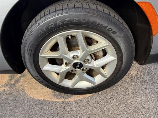 Steel Gray 2022 Kia Soul LX