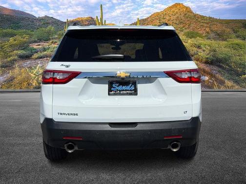 2021 Chevrolet Traverse LT Cloth