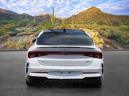 Glacial White Pearl 2024 Kia K5 GT