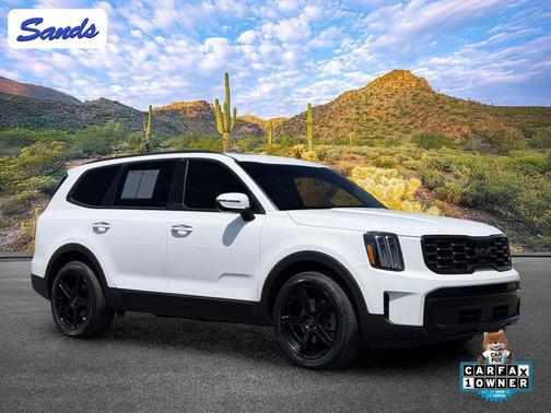 Glacial White Pearl 2023 Kia Telluride S