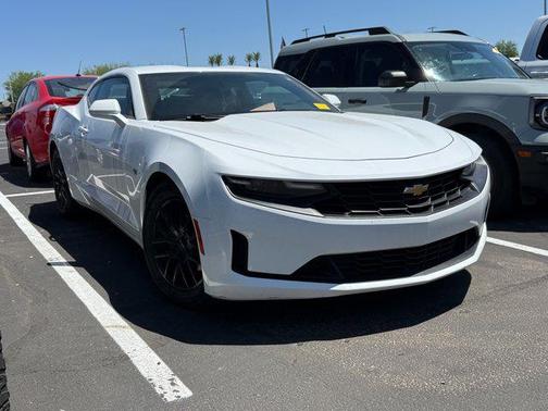 2019 Chevrolet Camaro 1LS