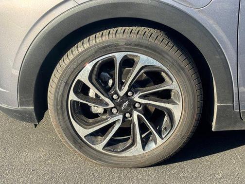 2022 Chevrolet Bolt EUV FWD Premier