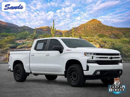 Summit White 2021 Chevrolet Silverado 1500 RST