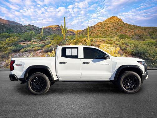 Summit White 2026 Chevrolet Colorado Trail Boss