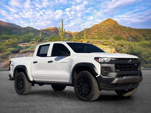 Summit White 2026 Chevrolet Colorado Trail Boss
