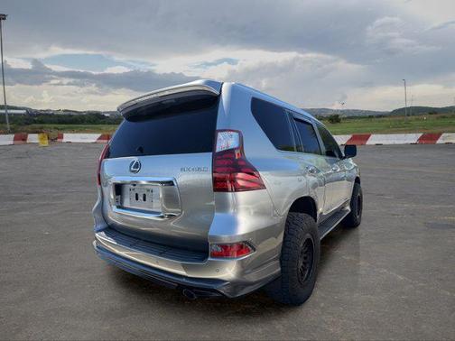 2022 Lexus GX 460 Premium