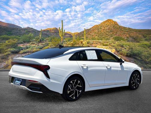 Snow White Pearl 2026 Kia K5 EX