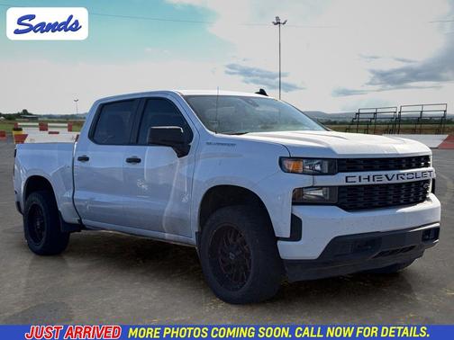 Summit White 2021 Chevrolet Silverado 1500 Custom