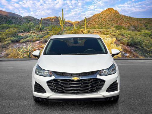 Summit White 2019 Chevrolet Cruze LS