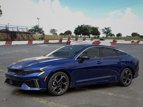Yacht Blue 2025 Kia K5 GT-Line