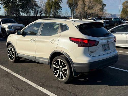 2017 Nissan Rogue Sport SL