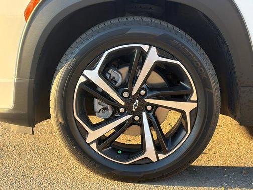 Summit White 2021 Chevrolet Trailblazer RS