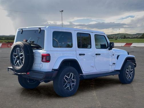 Bright White Clearcoat 2025 Jeep Wrangler 4-Door Sahara 4x4