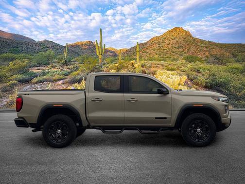 Desert Sand Metallic 2024 GMC Canyon Elevation